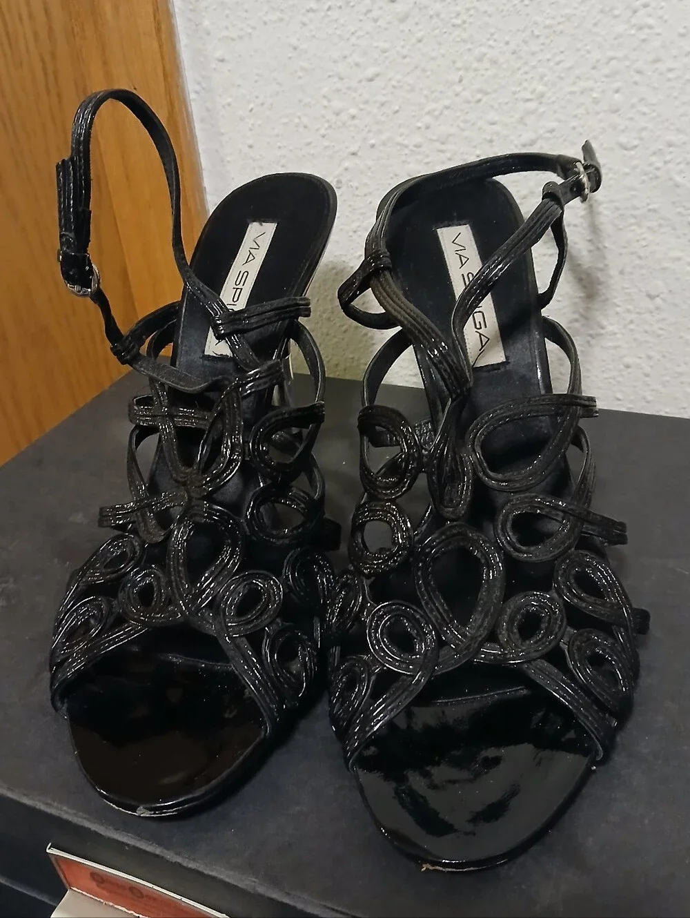 Via Spiga Black Patent Leather Strappy Stiletto Sandals Heels Size 10M